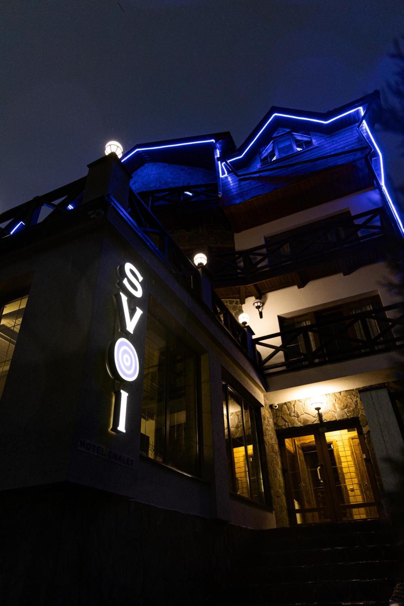 Svoi Hotel Paljanyjtsja Exteriör bild