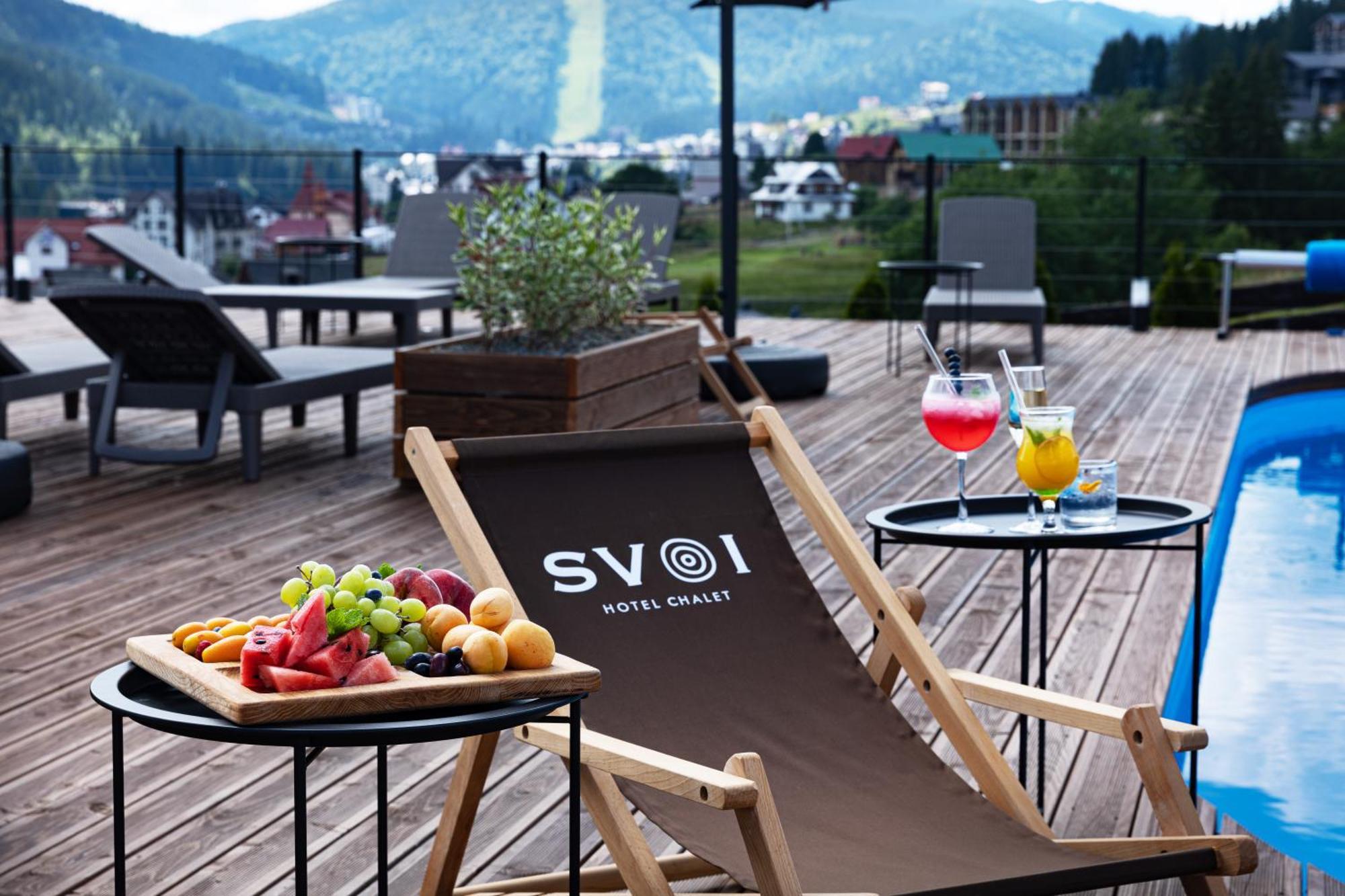 Svoi Hotel Paljanyjtsja Exteriör bild